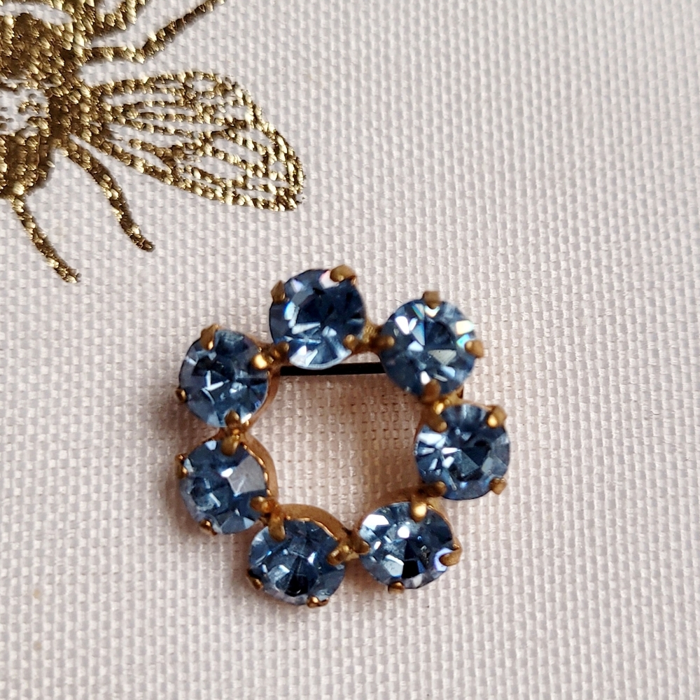 VINTAGE BROOCH